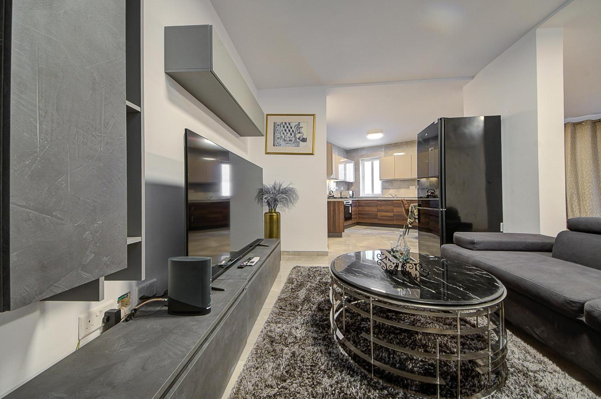 Cosy 3br With Backyard In Of By 360 Estates Gzira