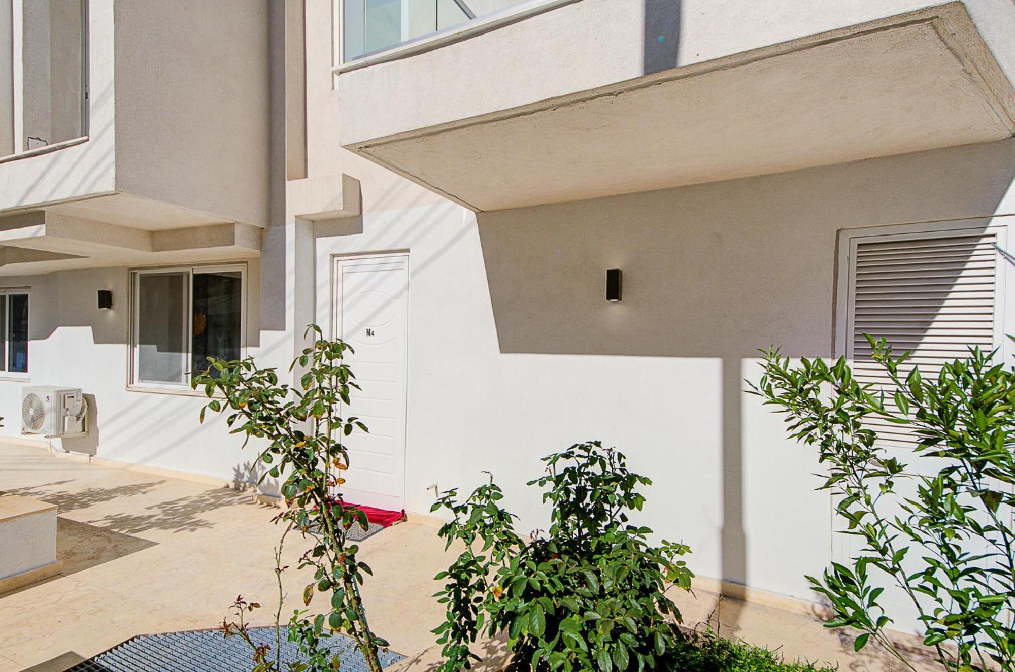 Cosy 3br With Backyard In Of By 360 Estates