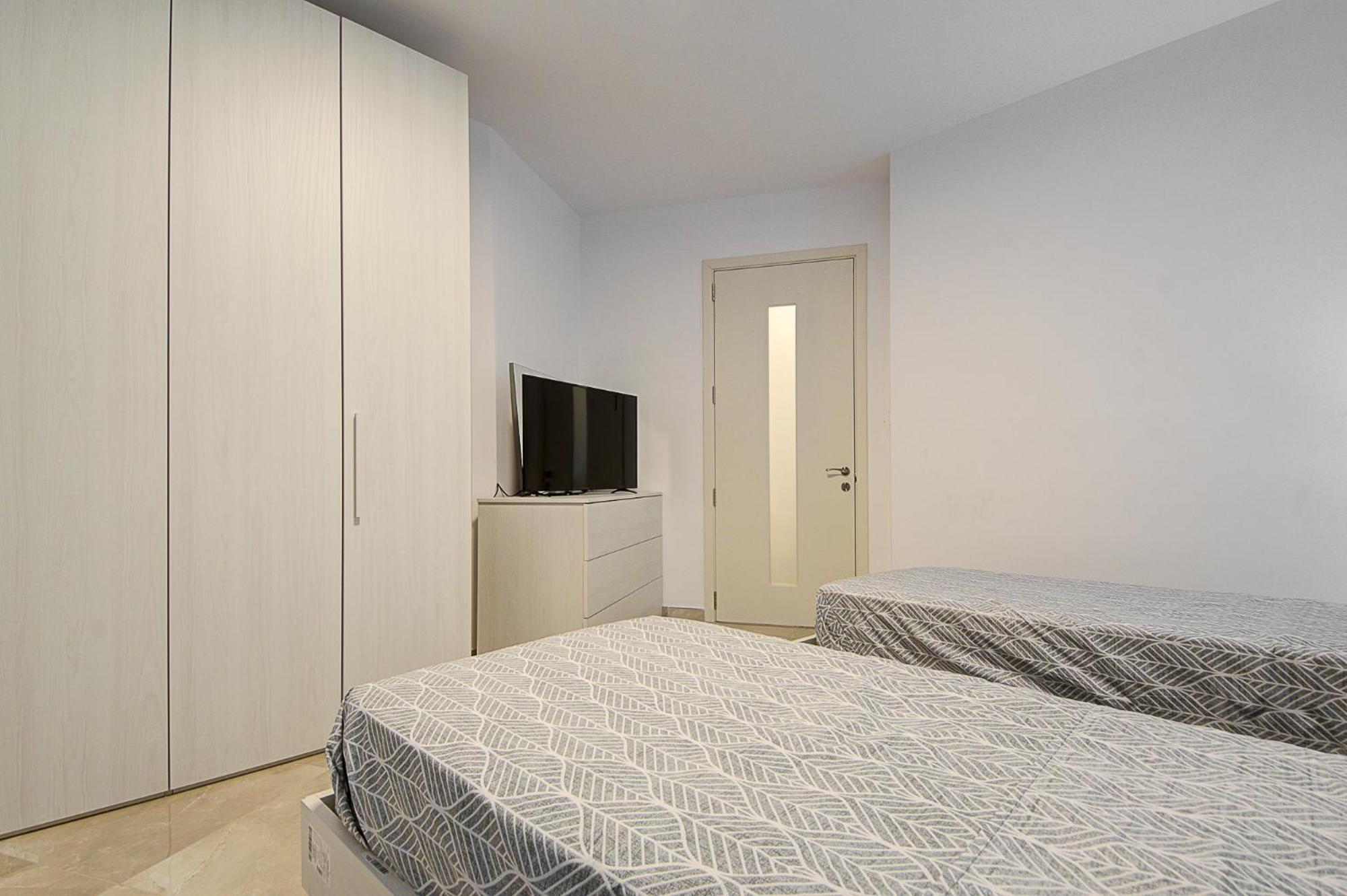 Cosy 3br With Backyard In Of By 360 Estates *